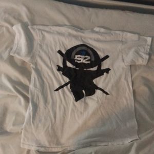 A ninja short sleeve shirt made with 100% cotton.